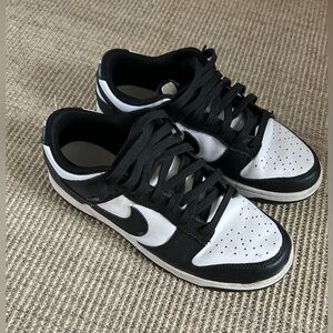 Nike pandas low size 9, good used condition